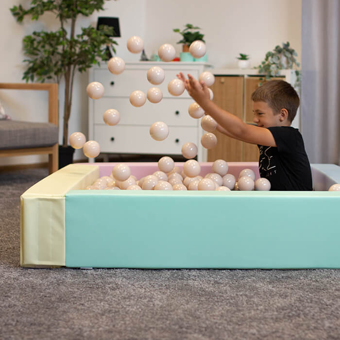 Soft Play Ball Pit - Ball Play Heaven - IGLU Soft Play